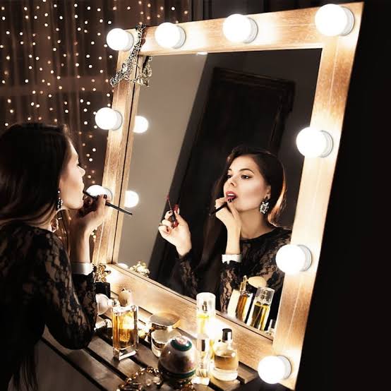 Vanity Mirror Light